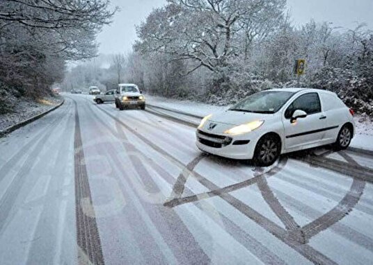 مرگ خودخواسته خودرو‌ها در برف + فیلم
