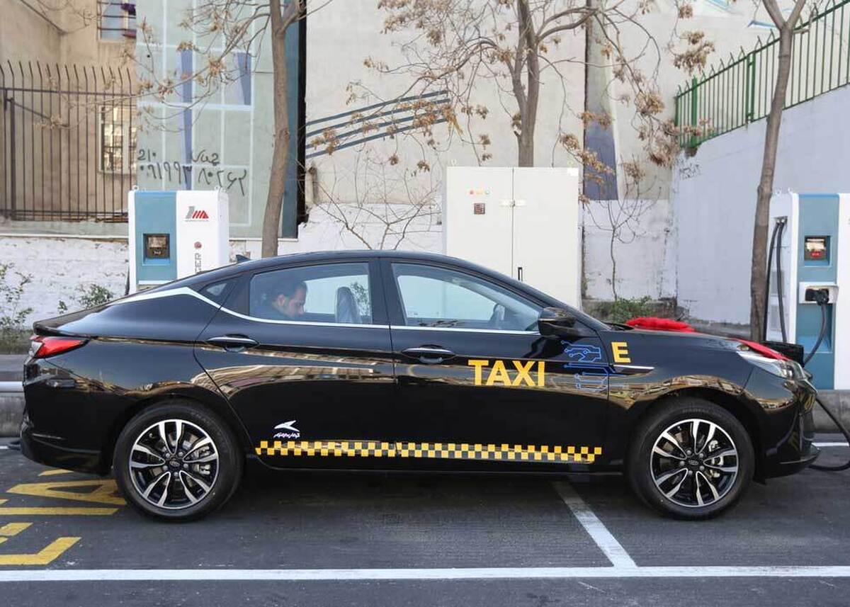 تاکسی‌های برقی امشب به تهران می‌رسند | خلاصی از تاکسی‌های فرسوده شهر؟