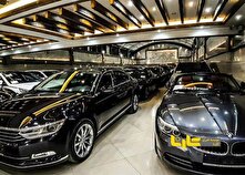 خودروهای وارداتی پشت ویترین نمایشگاههای پرزرق و برق؛ قیمت‌ها همچنان نجومی است منبع سایت کارنا