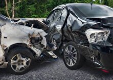 تصادف وحشتناک دو خودرو/ هر دو ماشین مچاله شدند + ویدیو منبع سایت کارنا