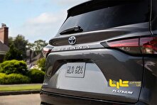 تویوتا تولید مینی ون خود را افزایش می‌دهد