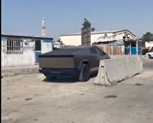 ویدئویی از اولین تسلا سایبرتراک در گمرک ایران منبع سایت کارنا