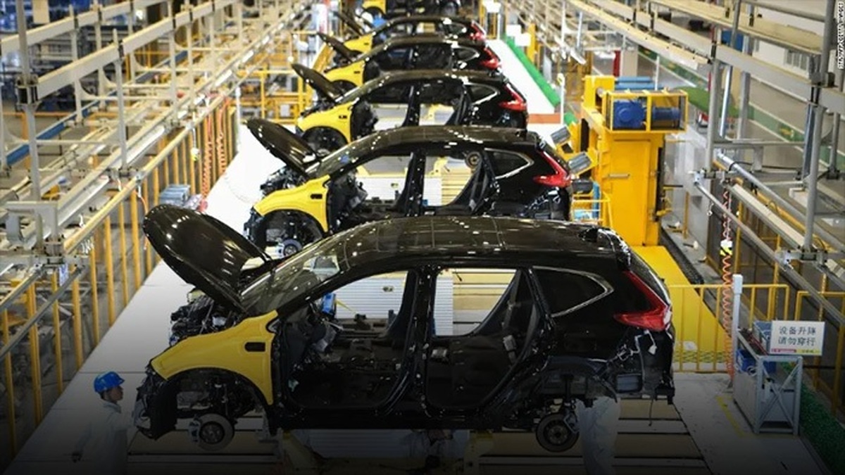 سیاست‌های ضد تولید، خودروسازی را به صنعت مونتاژ خودرو‌های چینی تبدیل کرد
