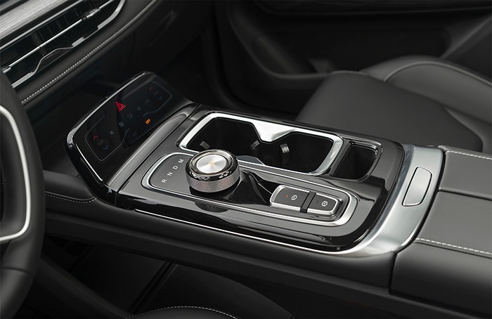 ورود SR۶ به سبد محصولات کرمان موتور