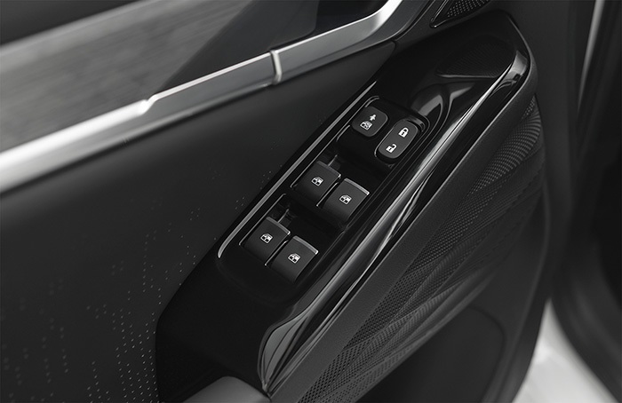 ورود SR۶ به سبد محصولات کرمان موتور