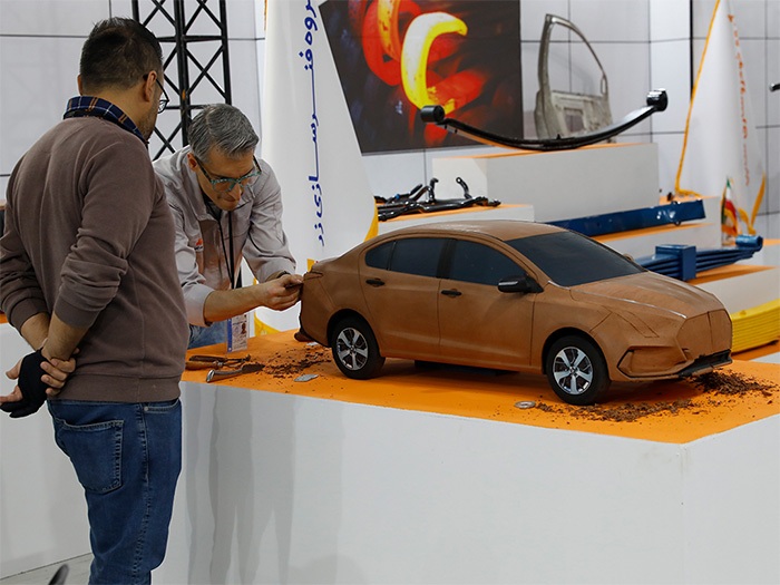 نمایش آخرین دستاورد‌های گروه سایپا در چهارمین نمایشگاه تحول صنعت خودرو