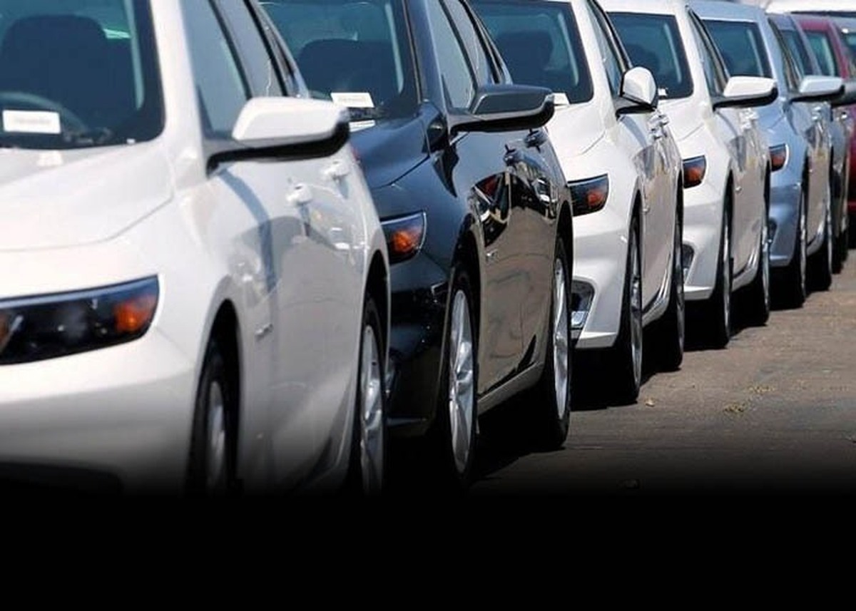 افزایش تعرفه واردات خودرو‌های بنزینی در لایحه بودجه ۱۴۰۵