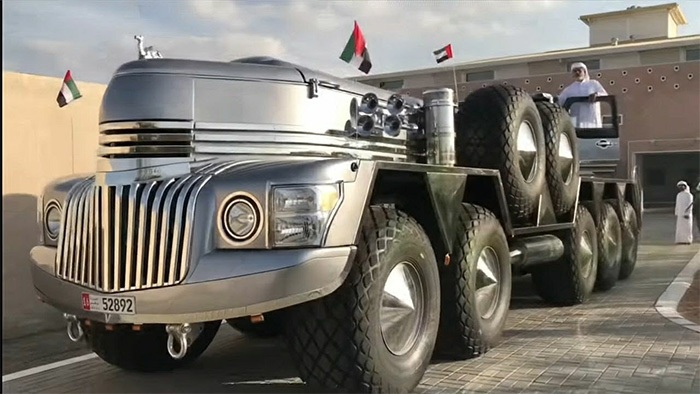 عظیم‌ترین خودروی خیابانی جهان