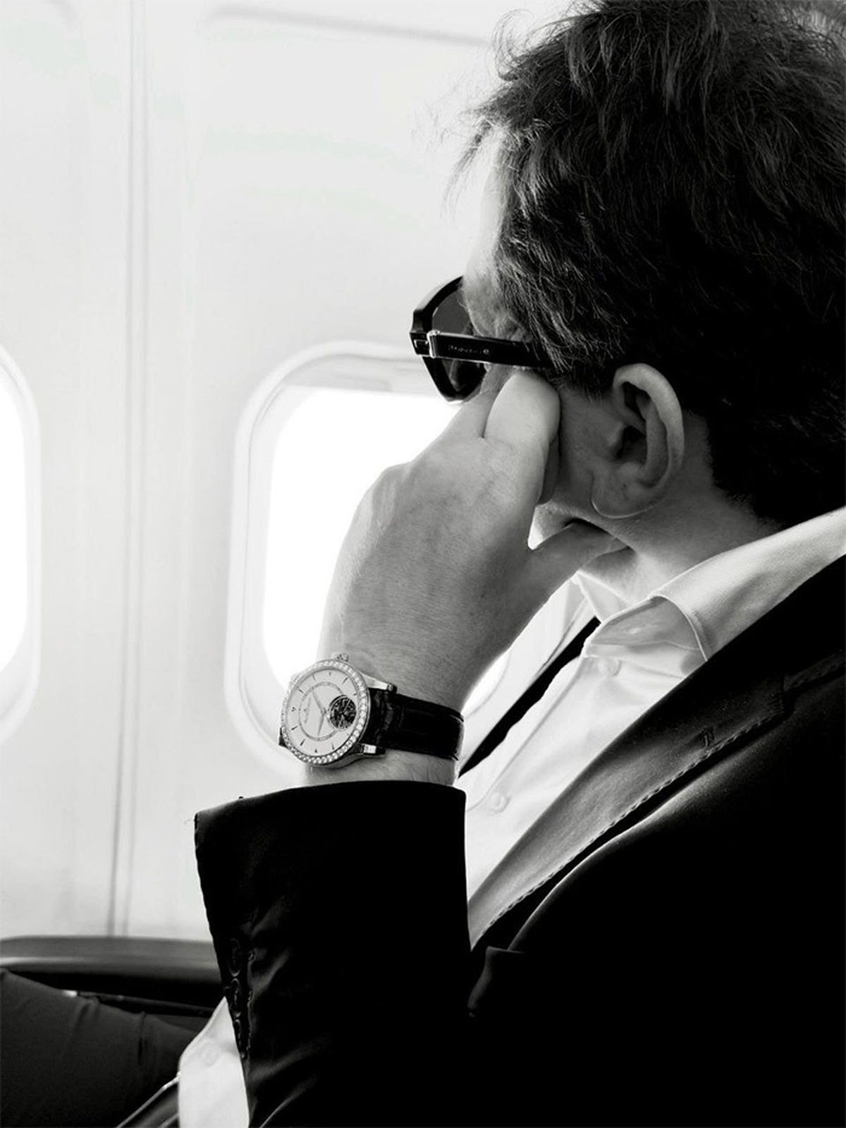 عکس ساعت لوکس و گران‌قیمت بابک زنجانی!