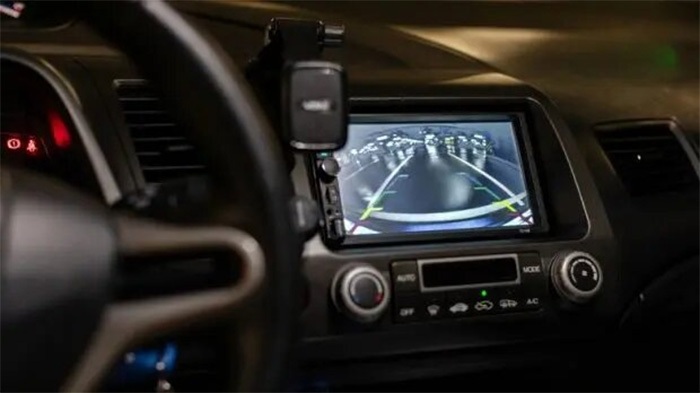 ۵ ویژگی در خودرو‌های جدید که تقریبا هیچ‌کس از آنها استفاده نمی‌کند