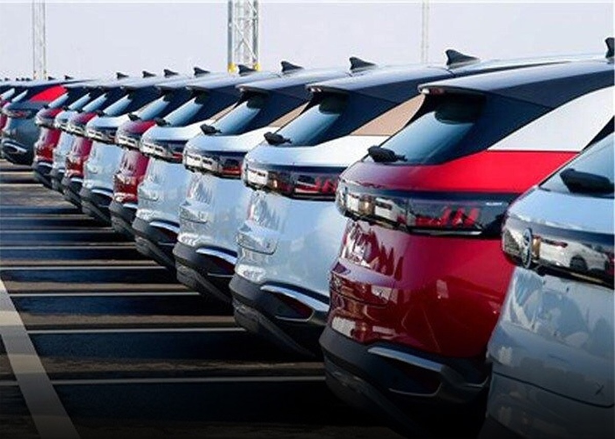 پیشنهاد تعیین تعرفه ١٤٠٤ برای واردات خودرو در سال آینده