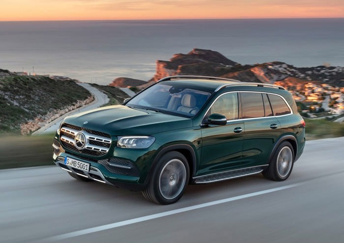 با لوکس‌ترین شاسی‌بلند وارداتی به ایران آشنا شوید