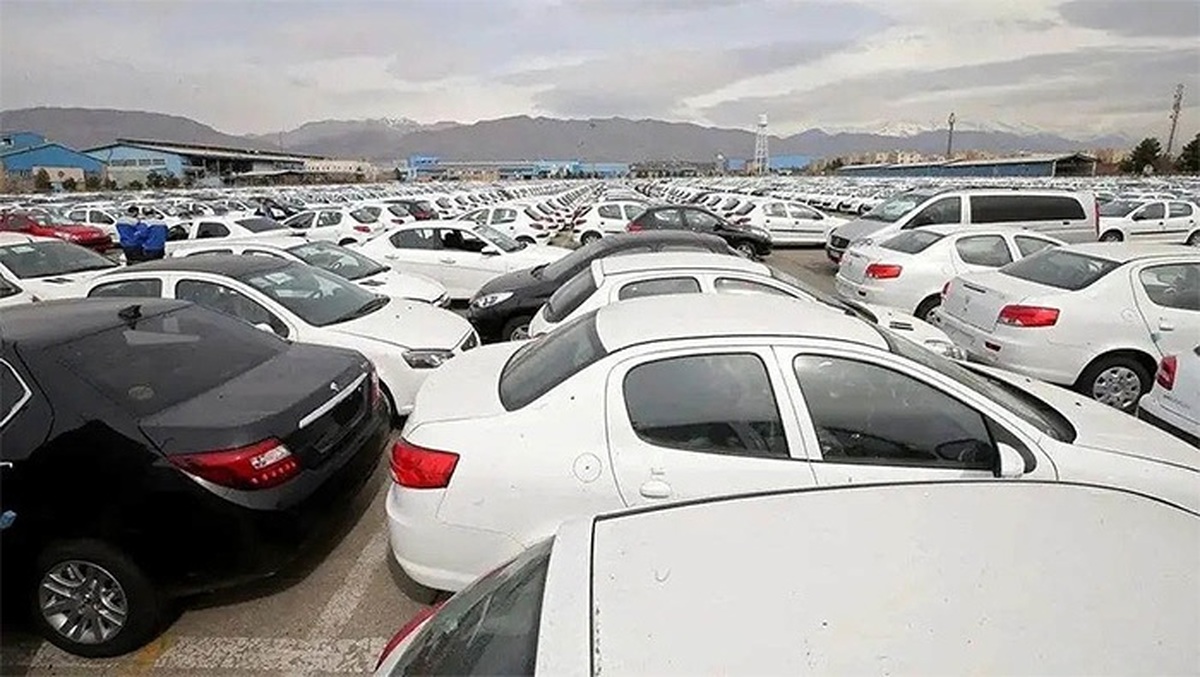 لیست تغییرات باورنکردنی قیمت خودرو در شش ماه اخیر