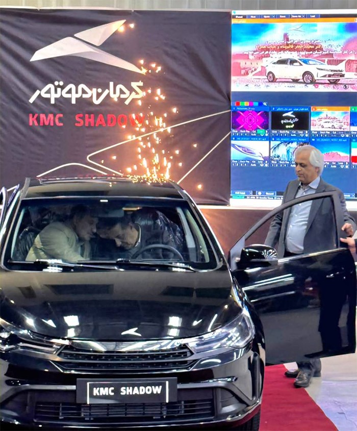 بازدید معاون اجرایی رئیس‌جمهور از کرمان موتور/ هاچ‌بک ملی «کی‌ام‌سی شدو» رونمایی شد
