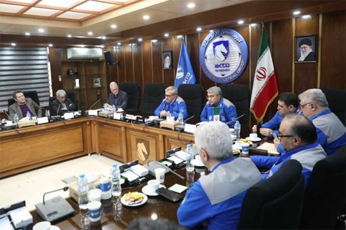 تقویت رویکرد یکپارچه ایمنی، بهداشت شغلی و محیط زیست در ایران‌خودرو