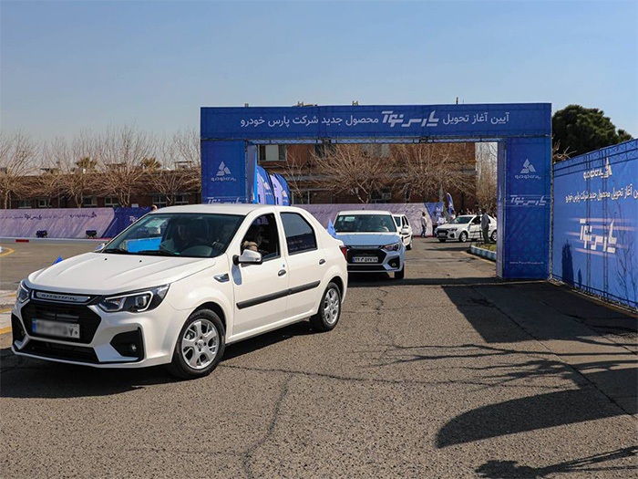 آغاز تحویل زودهنگام «پارس نوآ» به مشتریان/ محصول جدید پارس خودرو با طراحی ارتقایافته و داخلی‌سازی کامل به بازار آمد