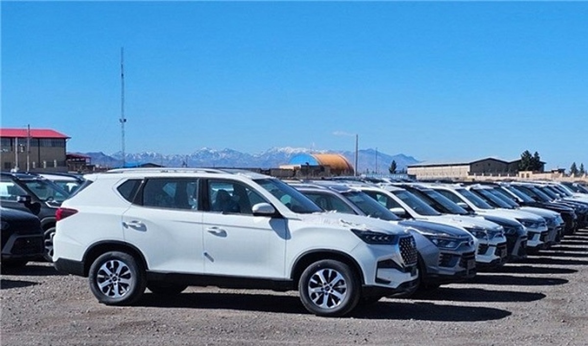 خودرو‌های جدید وارداتی به گمرک رسیدند