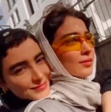 فیلم موتورسواری سارا و نیکای پایتخت در خیابان منبع سایت کارنا