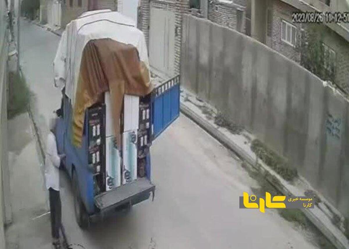 فیلم تصادف ناگوار در پی اقدام بی‌ملاحظه راننده نیسان آبی