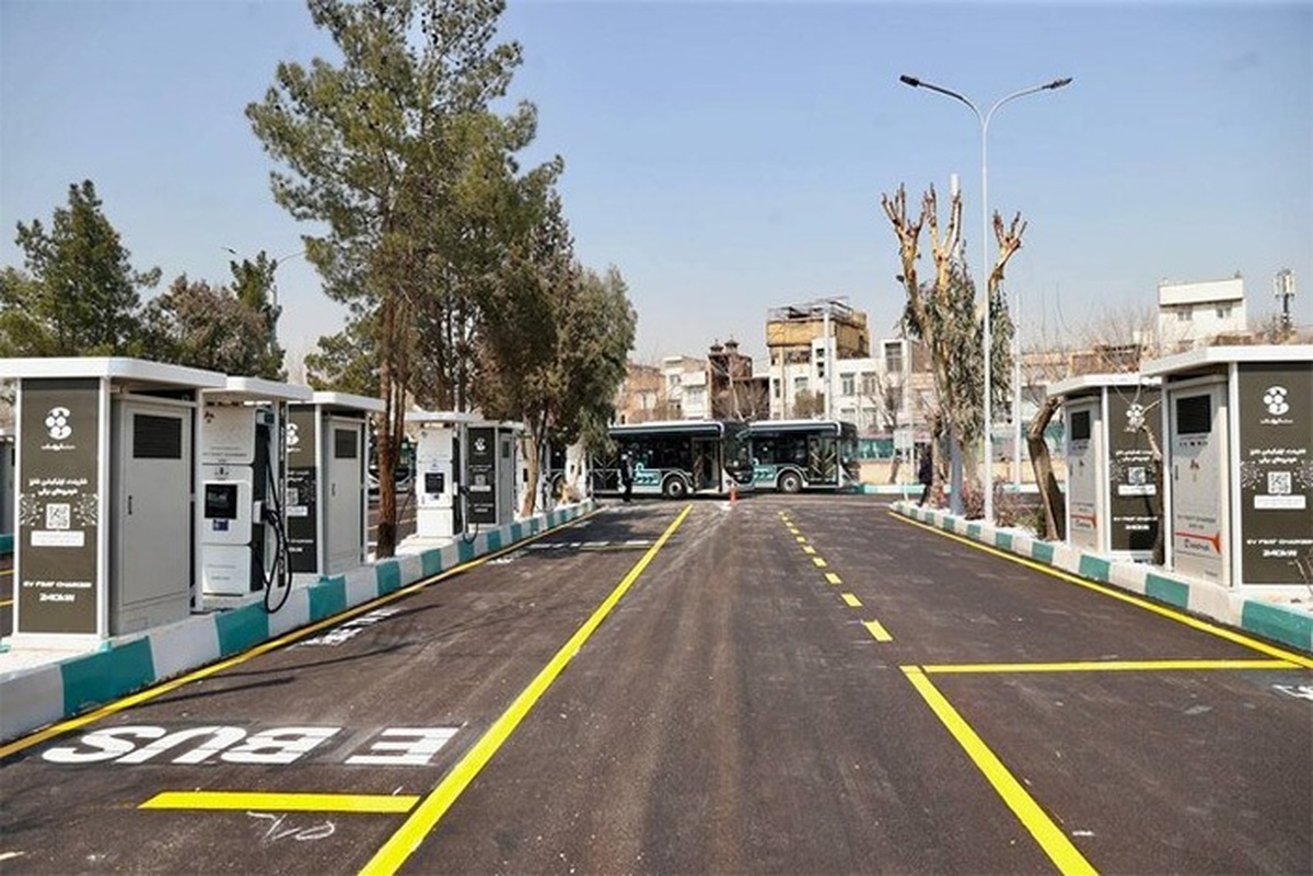 افزایش شارژر تاکسی‌های برقی تهران به ۱۸۳ نازل