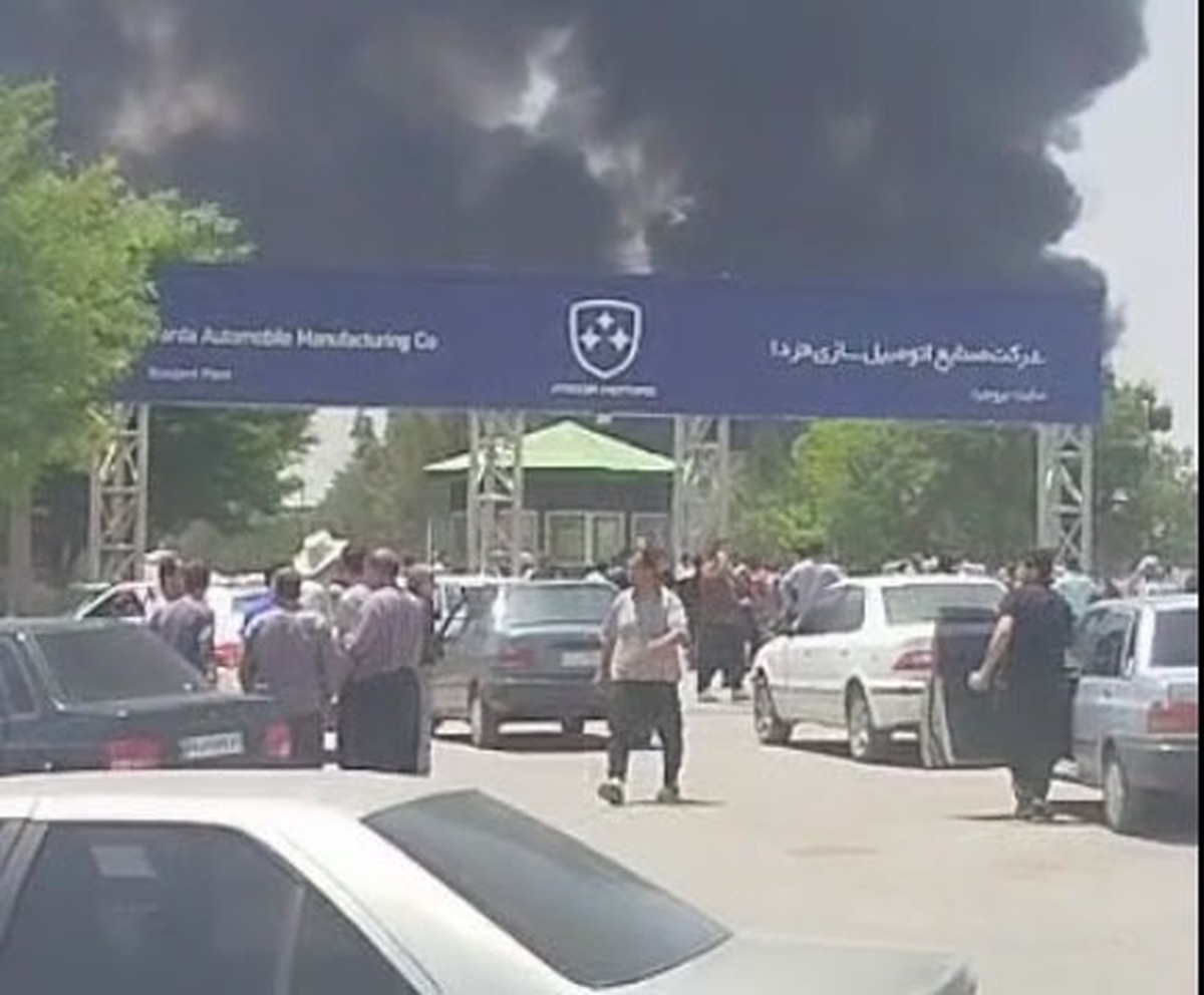فیلم حمله اسرائیل به خودروسازی فردا موتورز ؛ شهادت پرسنل و خسارت شدید