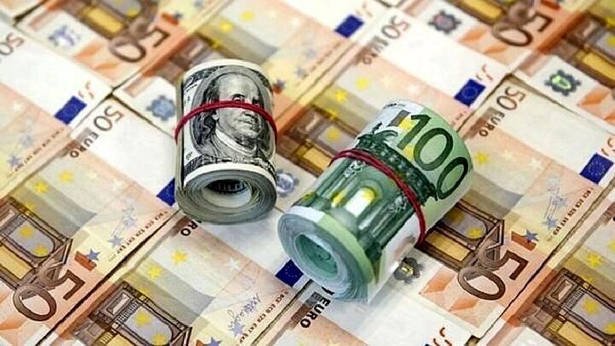 دلار خودش را بالا کشید