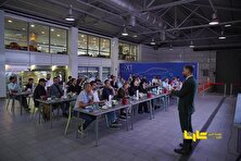 برگزاری کلاس آموزشی خودرو‌های برقی BMW iX1 توسط پرشیاخودرو + عکس منبع سایت کارنا