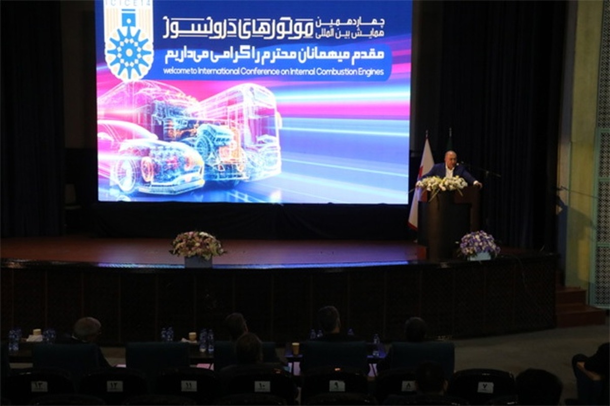 اولویت ایران‌خودرو توسعه هیبرید است