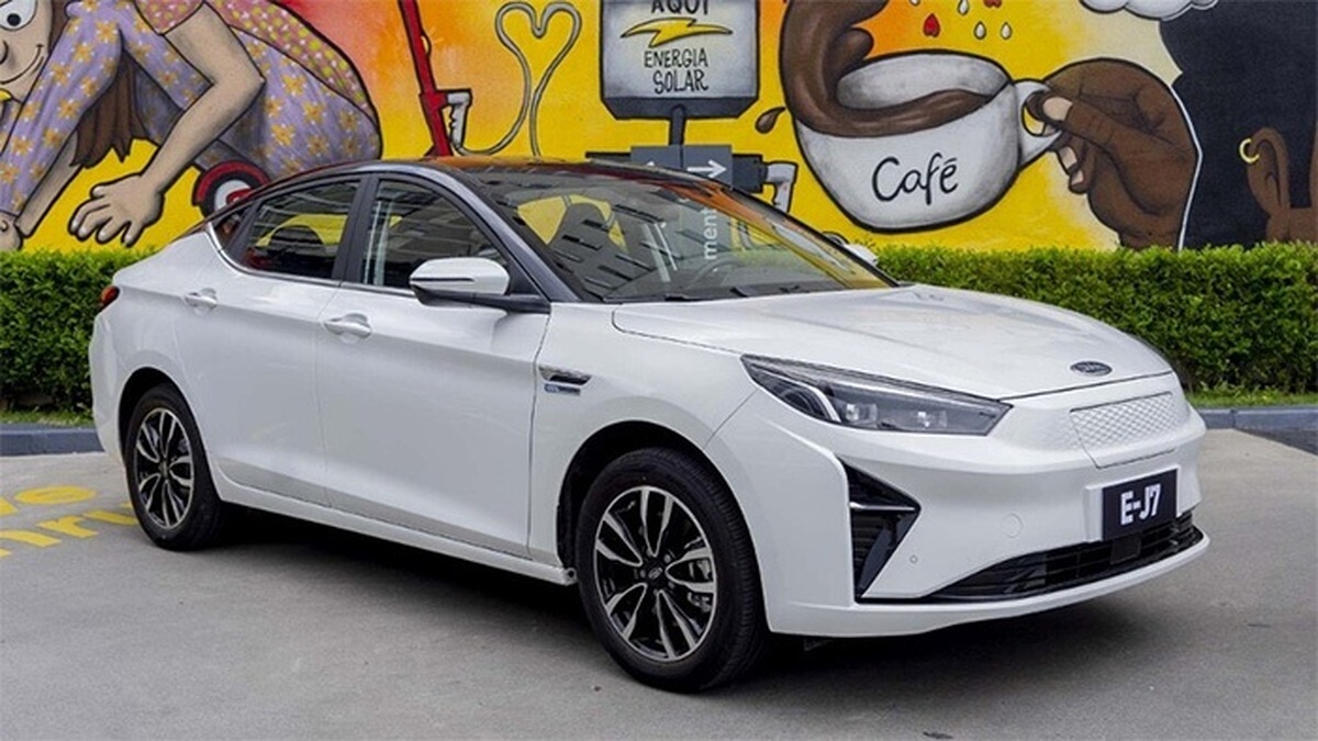 ۱۰ خودروی خارجی و اقتصادی مناسب بازار ایران +مشخصات