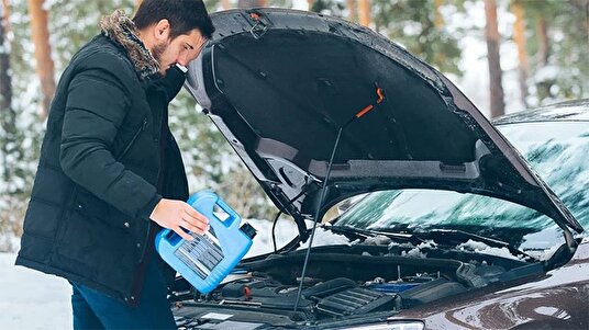 راهنمای کامل مراقبت ضروری خودرو در فصل سرد