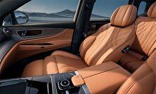 تجربه آرامش، فناوری و اصالت در کابین لوکانو L8 لوکس‌ترین شاسی‌بلند بازار ایران منبع سایت کارنا