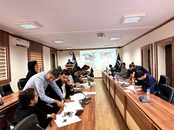 پایان مرحله منتورینگ و آموزش برگزیدگان مرحله اول مسابقه طراحی وسایل نقلیه عمودپرواز کرمان موتور پایان مرحله منتورینگ و آموزش برگزیدگان مرحله اول مسابقه طراحی وسایل نقلیه عمودپرواز کرمان موتور