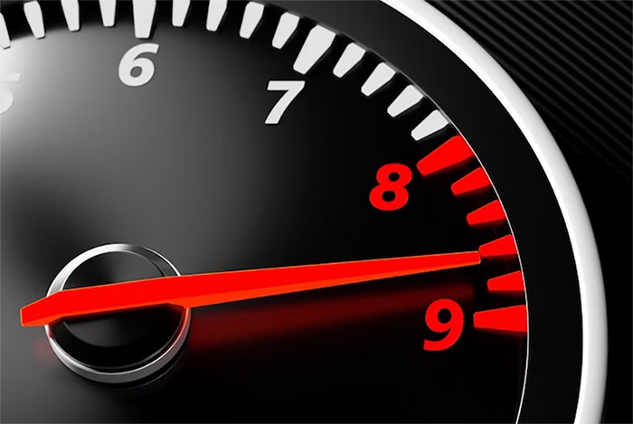 چرا نباید با دور موتور بالا رانندگی کنیم؟ چرا نباید با دور موتور بالا رانندگی کنیم؟