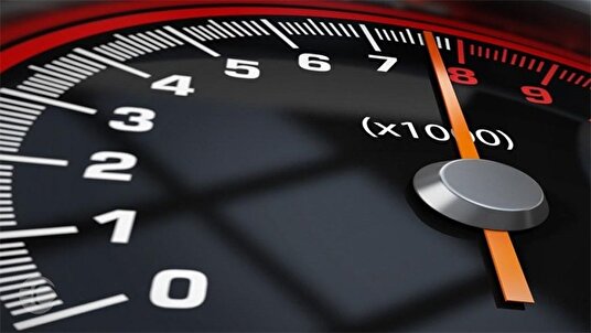 چرا نباید با دور موتور بالا رانندگی کنیم؟