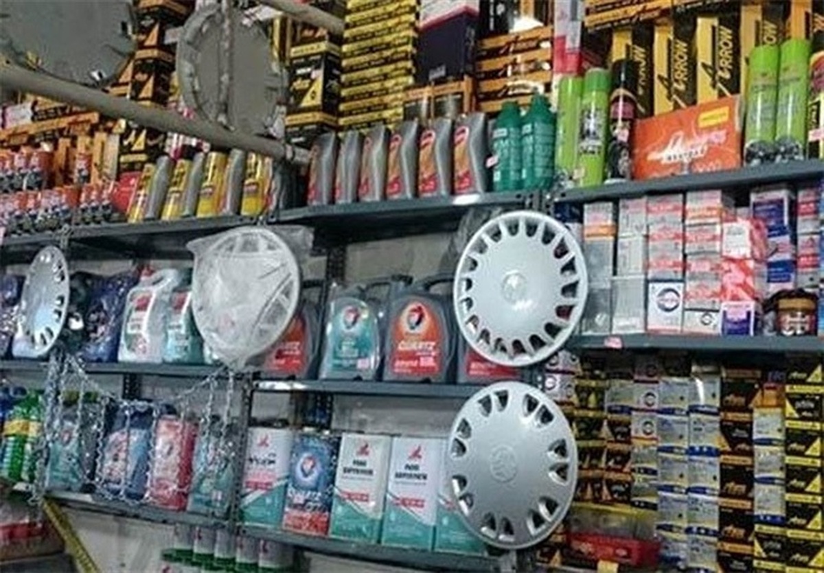 کشف ۶۰۰۰ لوازم یدکی خودروی احتکاری