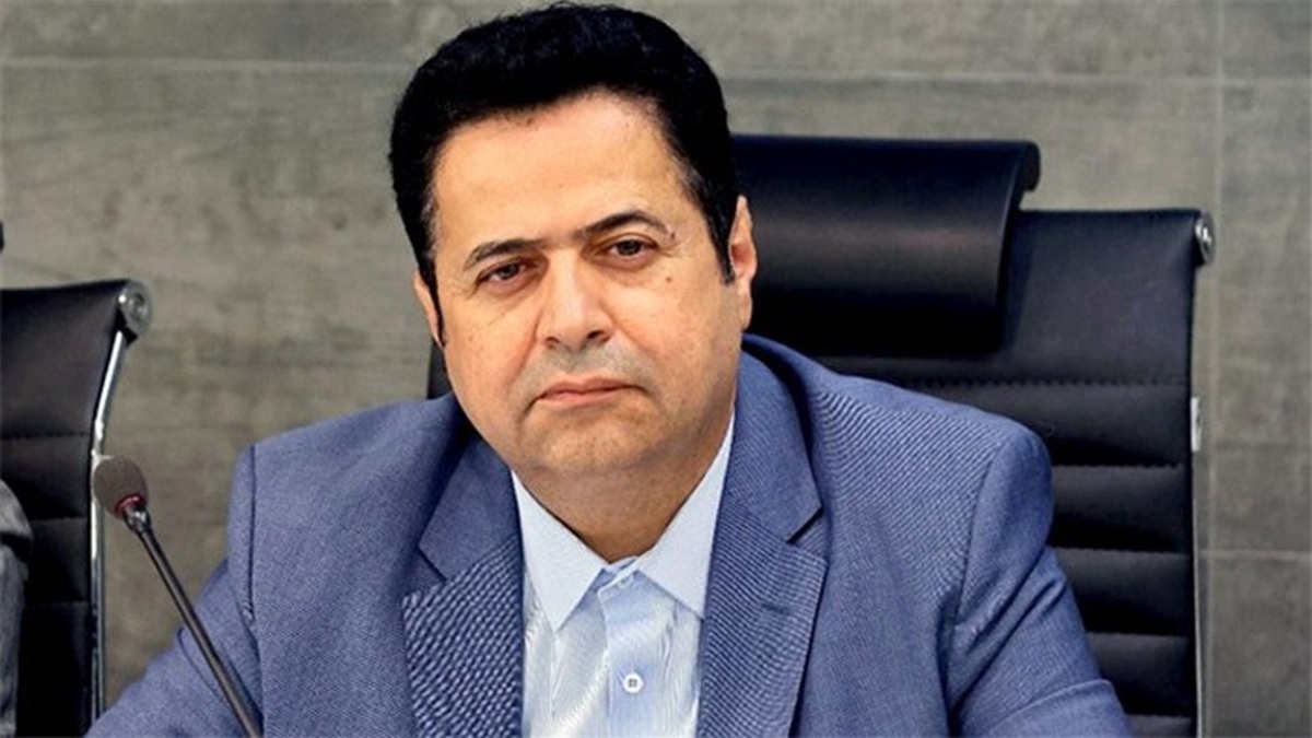 واحد‌های تولیدی درگیر رکود تورمی و کمبود نقدینگی هستند