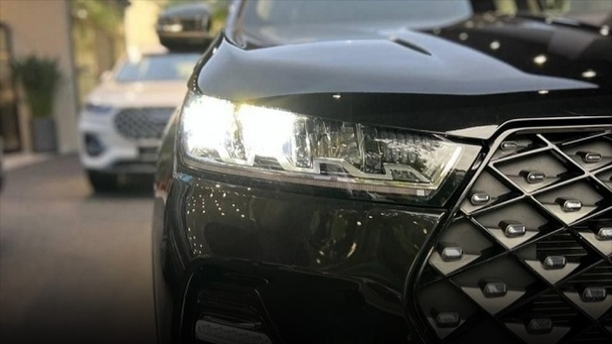 ناکارآمدی سیاست‌های دولت در تنظیم بازار خودرو