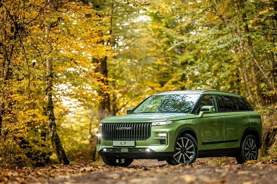 فروش خیرهکننده لوکانو در بریتانیا فروش خیرهکننده لوکانو در بریتانیا