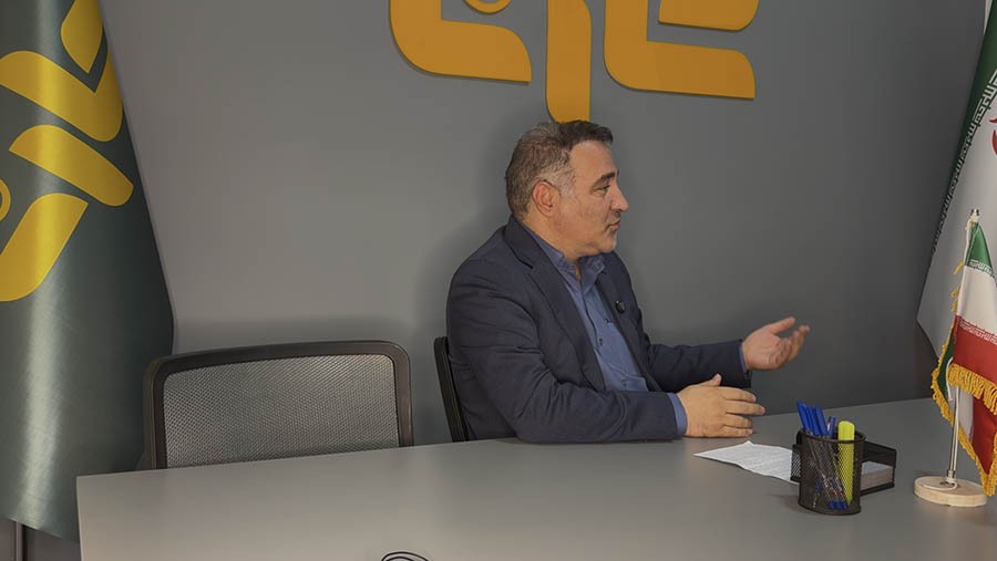 تمرکز بر کمیت از کیفیت خودروهای داخلی کاسته است + فیلم تمرکز بر کمیت از کیفیت خودروهای داخلی کاسته است + فیلم