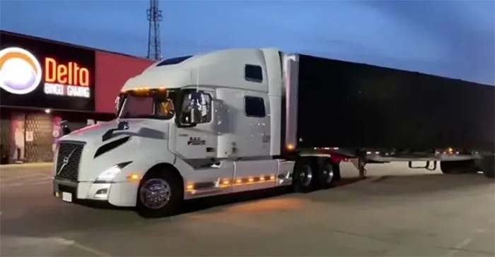 چرا اکثر کامیونهای اروپایی دماغ تخت دارند، اما کامیونهای آمریکایی ندارند؟ چرا اکثر کامیونهای اروپایی دماغ تخت دارند، اما کامیونهای آمریکایی ندارند؟