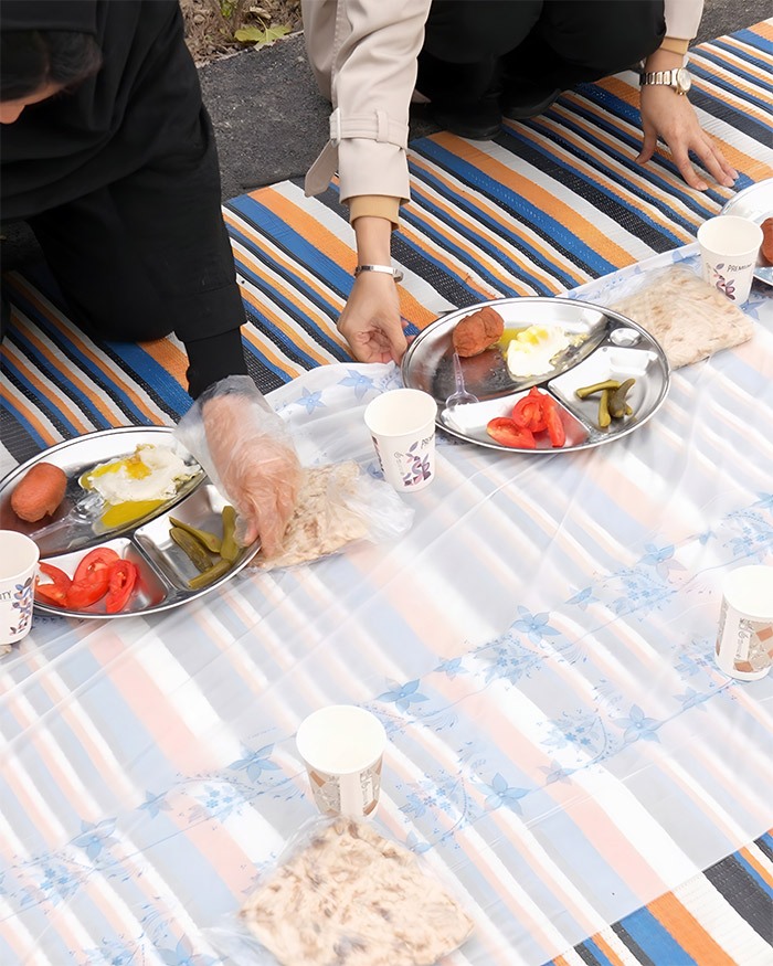 بازدید لوکانو از مدرسه صبح رویش