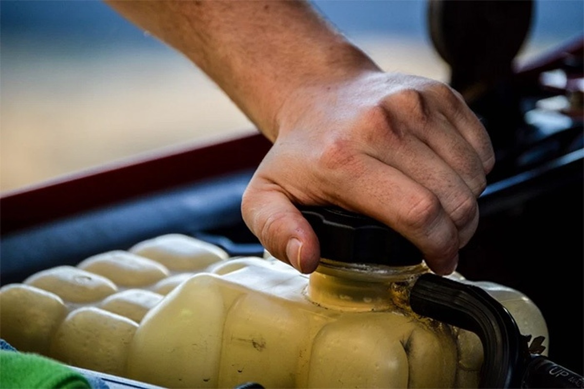 آیا می‌توان فقط از آب در رادیاتور خودرو استفاده کرد؟