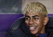 یامال: وقتی گواهینامه بگیرم لامبورگینی نمی‌خرم!