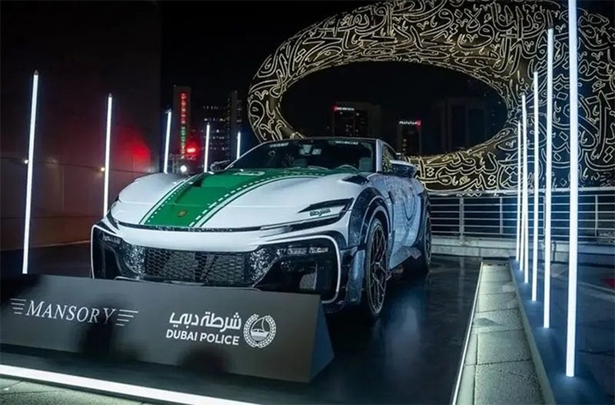 فراری منصوری ماشین پلیس شد!