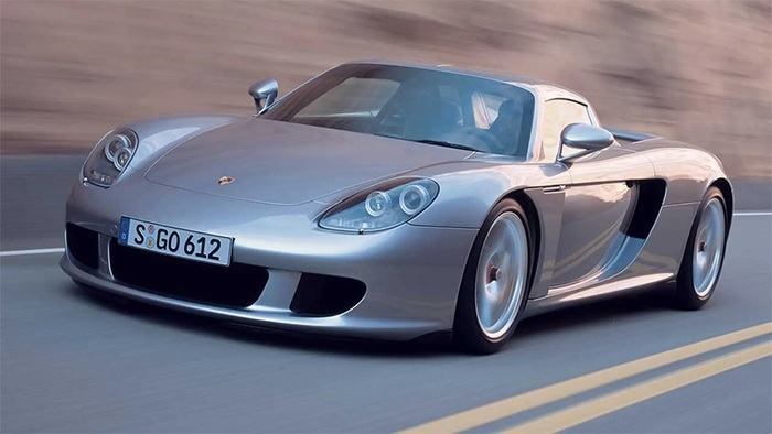 گرانترین تعویض روغن خودروها؛ هزینه ۳ میلیاردی برای بوگاتی! گرانترین تعویض روغن خودروها؛ هزینه ۳ میلیاردی برای بوگاتی!