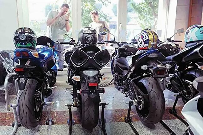 ثبات قیمت‌ها در بازار موتورسیکلت به رغم رشد نرخ ارز