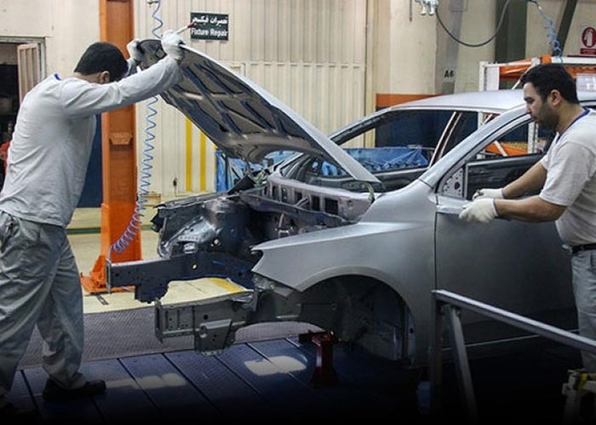 تخصیص ارز به صنعت خودرو و قطعه در الویت قرار بگیرد